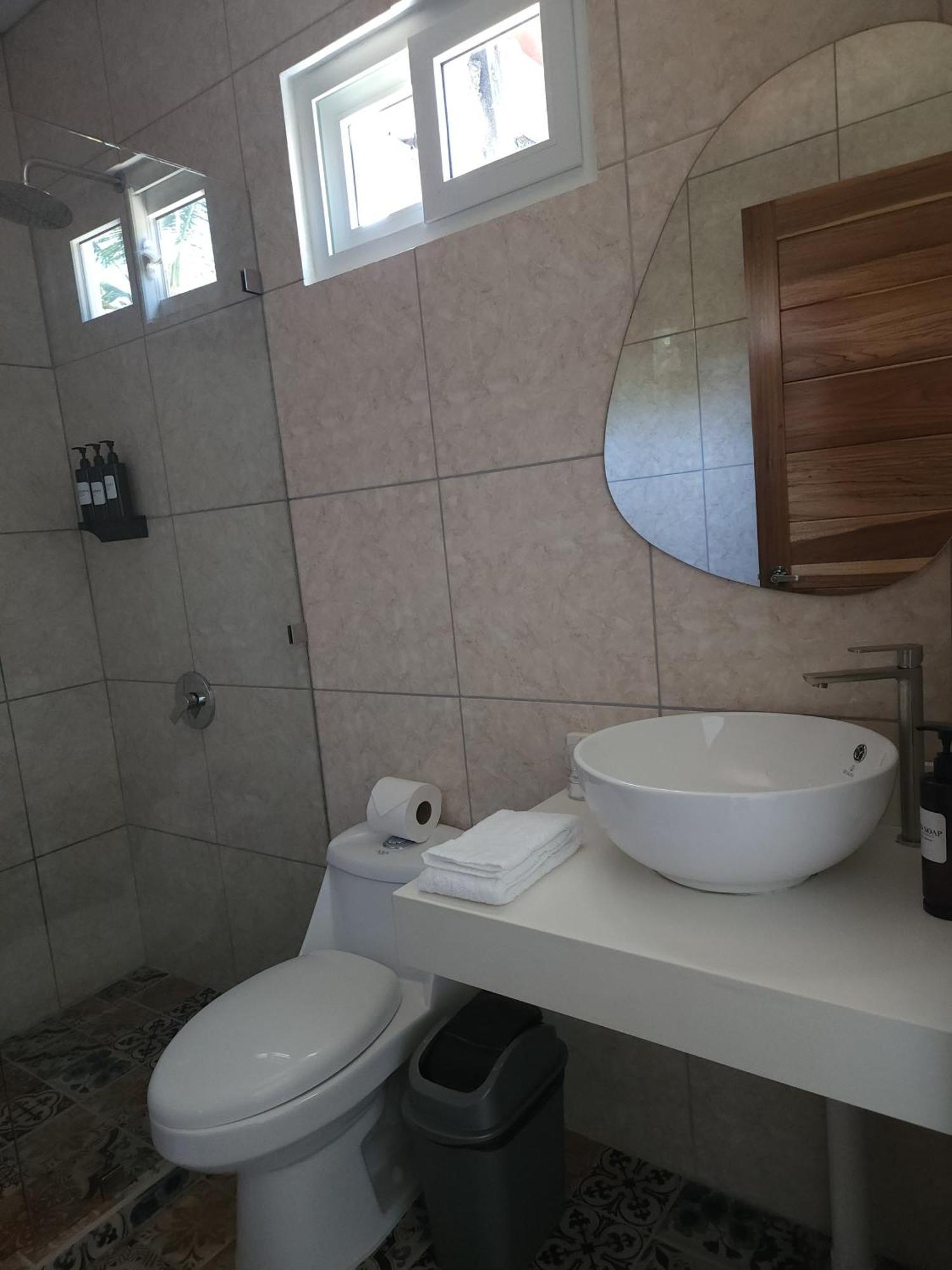 Alma Del Bosque Hotel Тортугеро Экстерьер фото